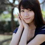 辰巳シーナ的主页