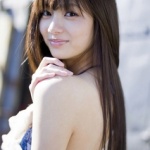 新川優愛的主页