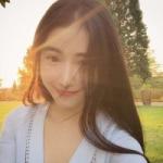 模特张辛苑的主页