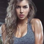 Anllela Sagra的主页