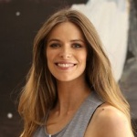 Robyn Lawley的主页