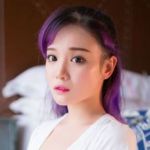 牵着猫的妹子的主页