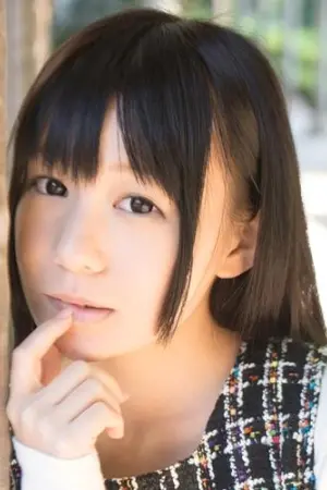 清纯萝莉外拍 小西まりえ