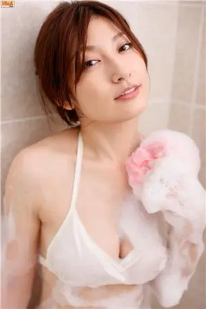 [Bomb.tv]2011年09月号 熊田曜子