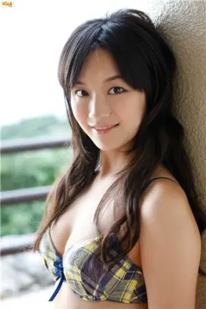 [Bomb.tv]2010年7月份 三宅ひとみ