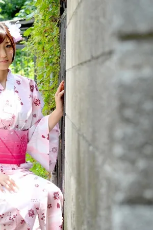 和服诱惑照 水野朝陽