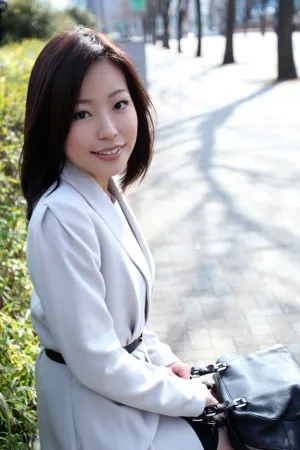 街拍少妇诱惑 天野みほ