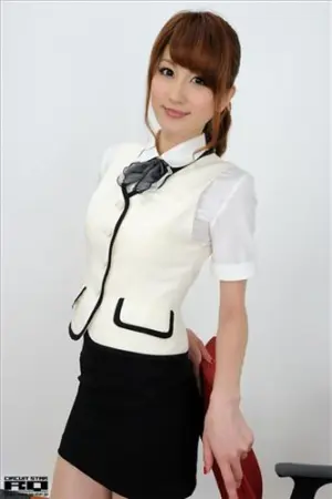 [RQ-Star] NO.00635 Office Lady 前田真麻