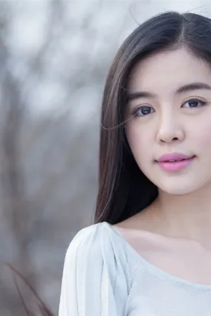 淡妆秀丽女神写真 赵多娜
