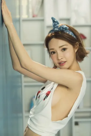 E奶南半球歌手微热女孩 陈梦晨