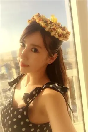 极品高挑御姐儿 秋月小町