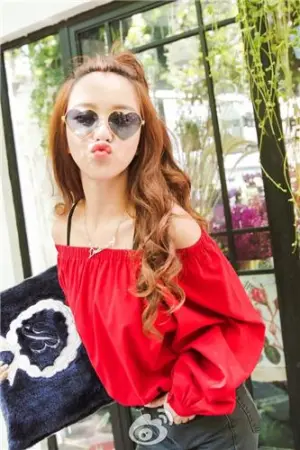 Vivi 昕薇首席名模外拍写真 黄一琳