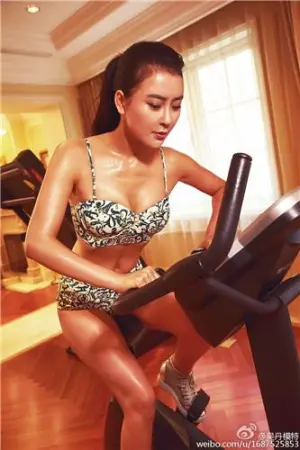 性感私房写真 吴丹