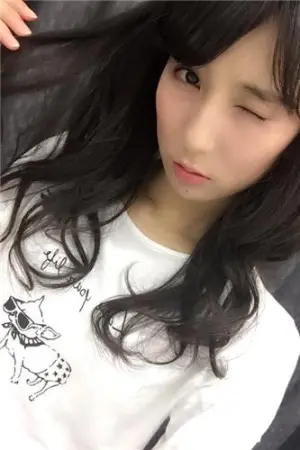 御姐美女私房照 南千紗登