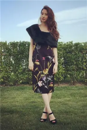 气质人气麻豆私房照 河北麻友子