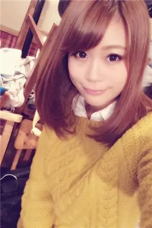 Twitter私房写真 阿久津真央