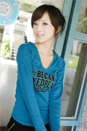 清纯美女时装秀 张允霏