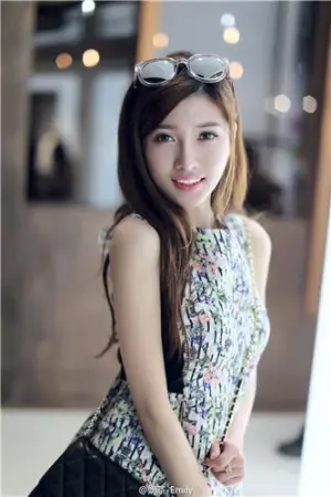 清新养眼外拍特辑 奶茶