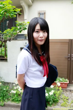 [Desktop Gal Collection]DGC No.1046 制服が似合うロリ顔美少女の未成熟なカラダ 音無さやか