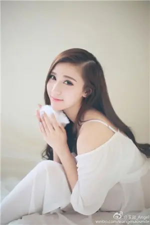 淼淼萌萌哒( )- 超养眼的微博私房照 王淼