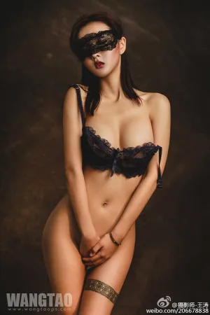 极致性感艺术写真 金雨佳