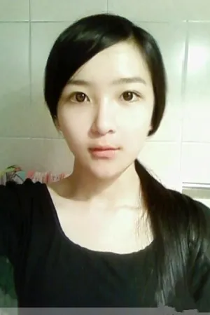 厦门外语校花 PK 奶茶妹 潘珂