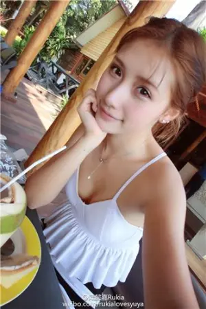 Rukia- 天使脸孔电眼正妹showgirl 陆懿嘉