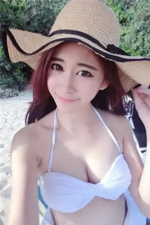 超正的大眼麦当劳长腿店花 Min Min