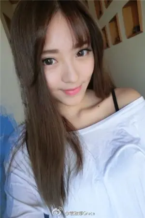 好甜美的「昕薇20强」模特儿 袁雅婷Grace