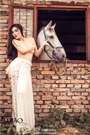 Yuki 性感艺术写真 颜瑜