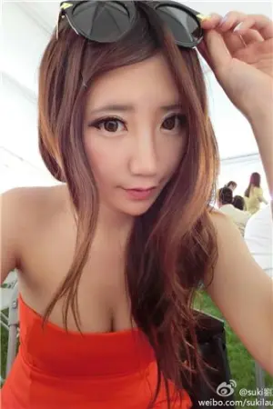 甜美又抚媚的电眼正妹 刘玉卿