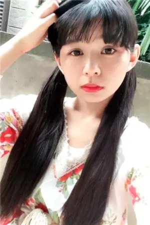 美少女私房自拍照 祝茉莉