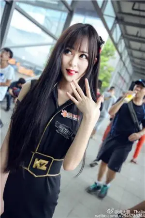 ChinaJoy 2016 空中网展台SG 姚天艳