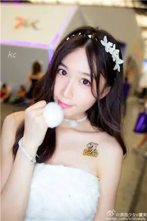 ChinaJoy2016斗鱼展台SG 权懵懵poppy