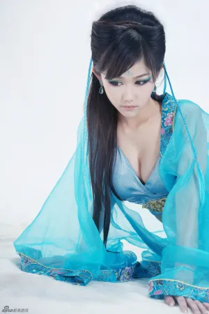 海量生活照爆乳性感展会活动照 刘兰谱