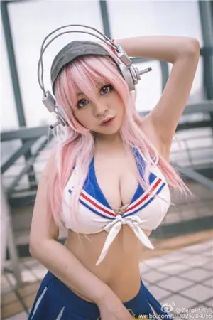 2016ChinaJoy边锋展台SG Zero琳点点