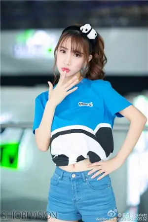 Scarlett -2016ChinaJoy熊猫TV展台SG 李丹