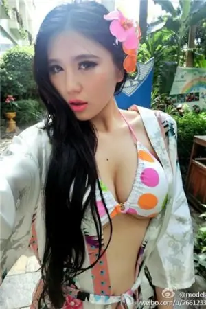 微博F90超胸涌私房照 梦云