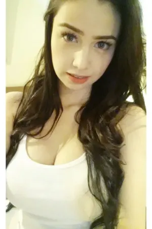 法菲混血儿 海量爆乳生活照 Kim Domingo