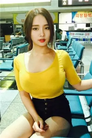 不科学的超胸韩妹私房照 jeee622