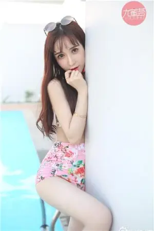 刘蓝蔻Eva 被称为&rdquo;艺术品&rdquo;的93年校花 Eva_茜茜