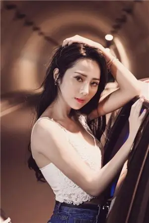 内在外在都美的护理系校花 Lynne雨玄