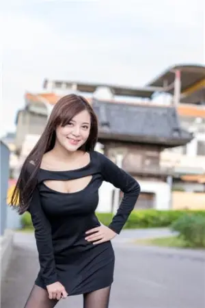 成熟女人外派写真 姜雨珊