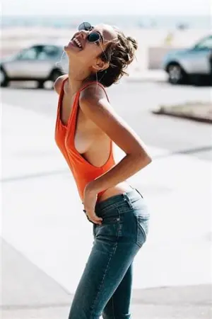 阳光灿烂笑颜感染力超强 Paige Jimenez