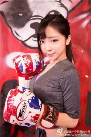 萌妹子微博私房美图 汤嘉琳