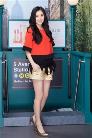 台湾新一代女神主播No.1 李佳玲