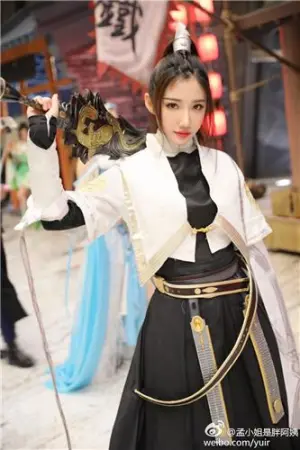 Yuri &ldquo;元老级&rdquo;的ShowGirl最抢眼写真 孟晓蓉