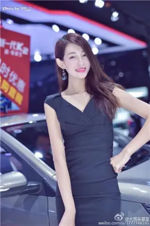 美貌气质车模私房写真 大耳朵夏至