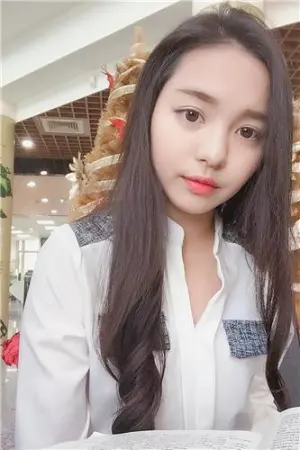 麦当劳超正店员竟是高中生 邱苡瑄