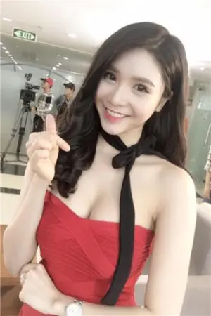 天菜越南妹子Lai Thanh 网友都有恋爱的感觉 Lại Thanh